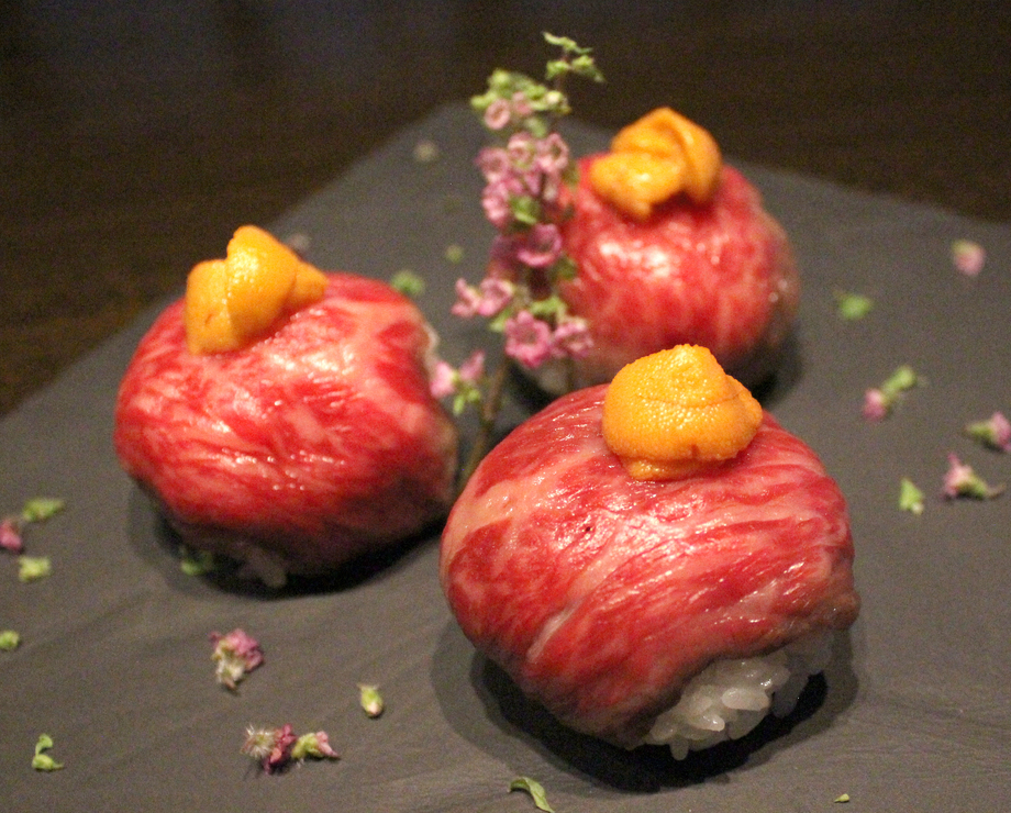 ”神戸牛尽くし”コース