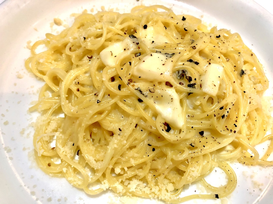 スパゲッティ4種のチーズクリーム