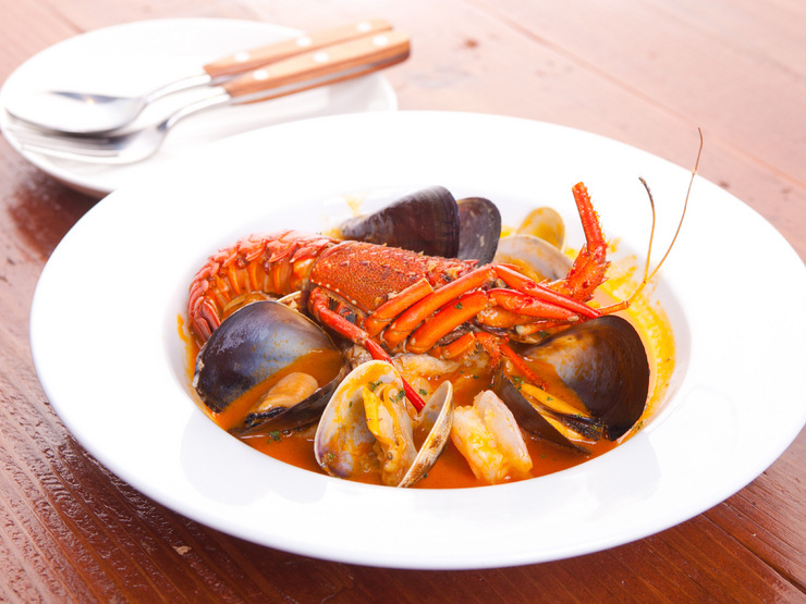 伊勢エビ入り ブイヤベース Queen Diner クイーンダイナー のメニュー フランス料理