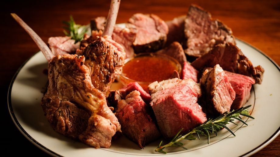 【5月限定】「羊の塊肉5種」が食べ放題『羊尽くしコース』全10品 2,905円