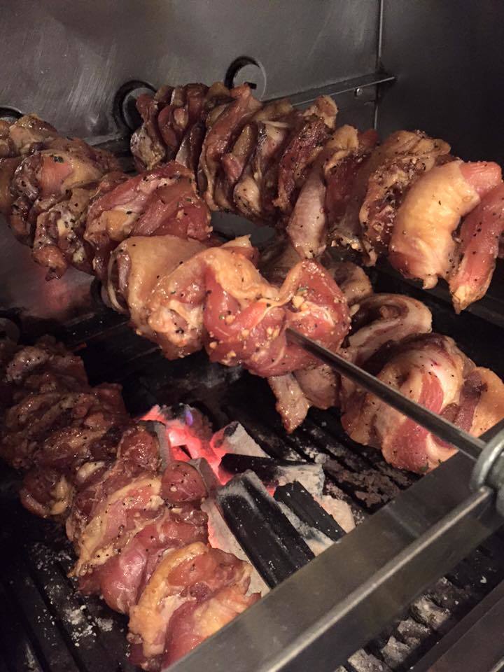 《早割り¥6,800→¥6,300》人気No1.炭焼きシュラスコ食べ放題+飲み放題ワイド!!
