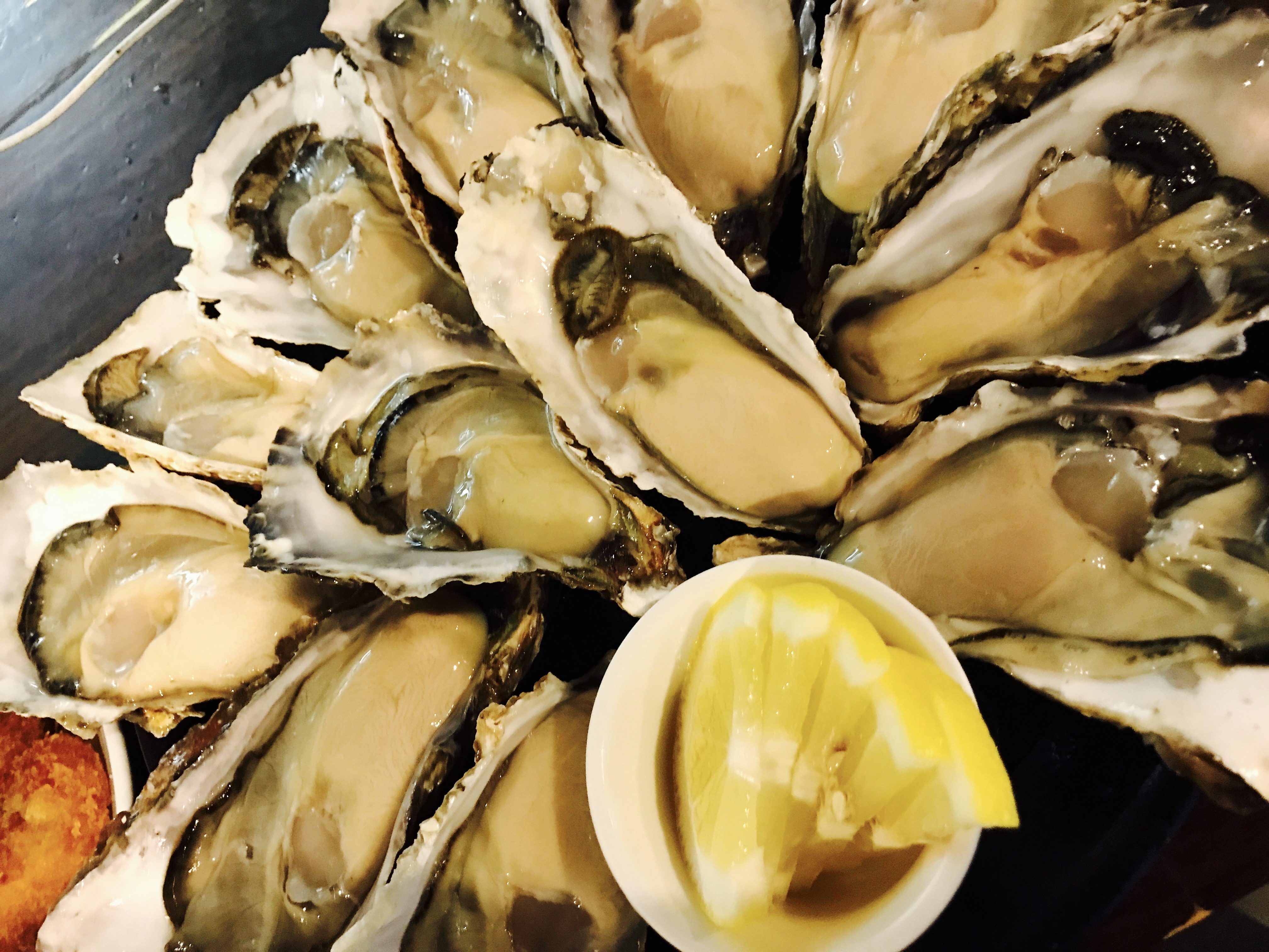 深夜でも牡蠣食べ放題 生牡蠣 カキフライ チン牡蠣好きなだけ 日本酒飲み放題 生牡蠣食べ放題 赤坂元気