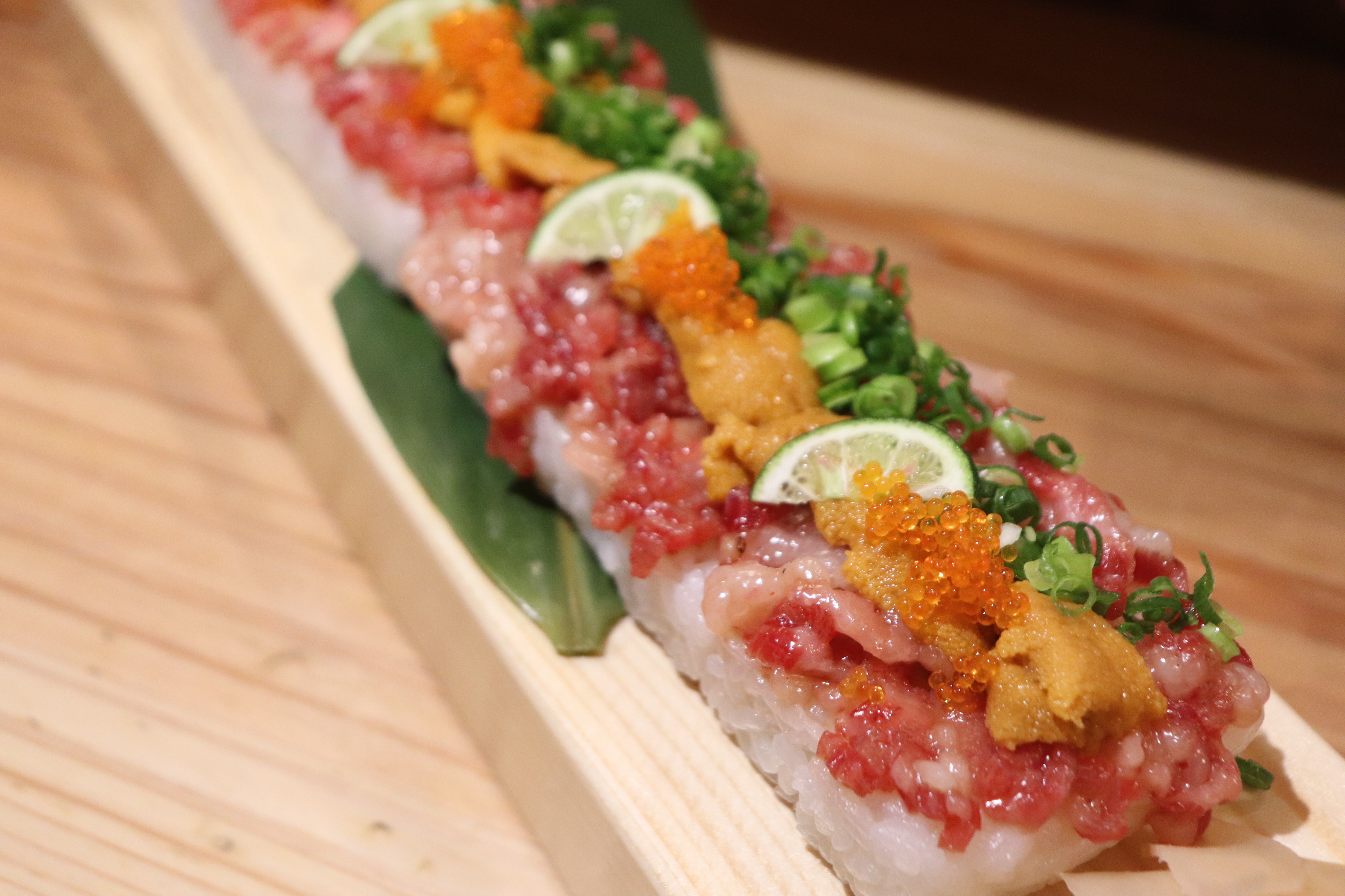 梅田 焼き鳥 肉料理 肉の寿司 Okitaya 東通り 肉の寿司 和牛串 おきたや ひがしどおり 焼き鳥