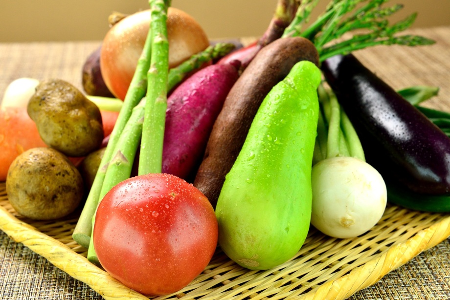 シェフおすすめの産地直送の野菜 銀座和縁 ぎんざわえん の写真 鉄板焼き