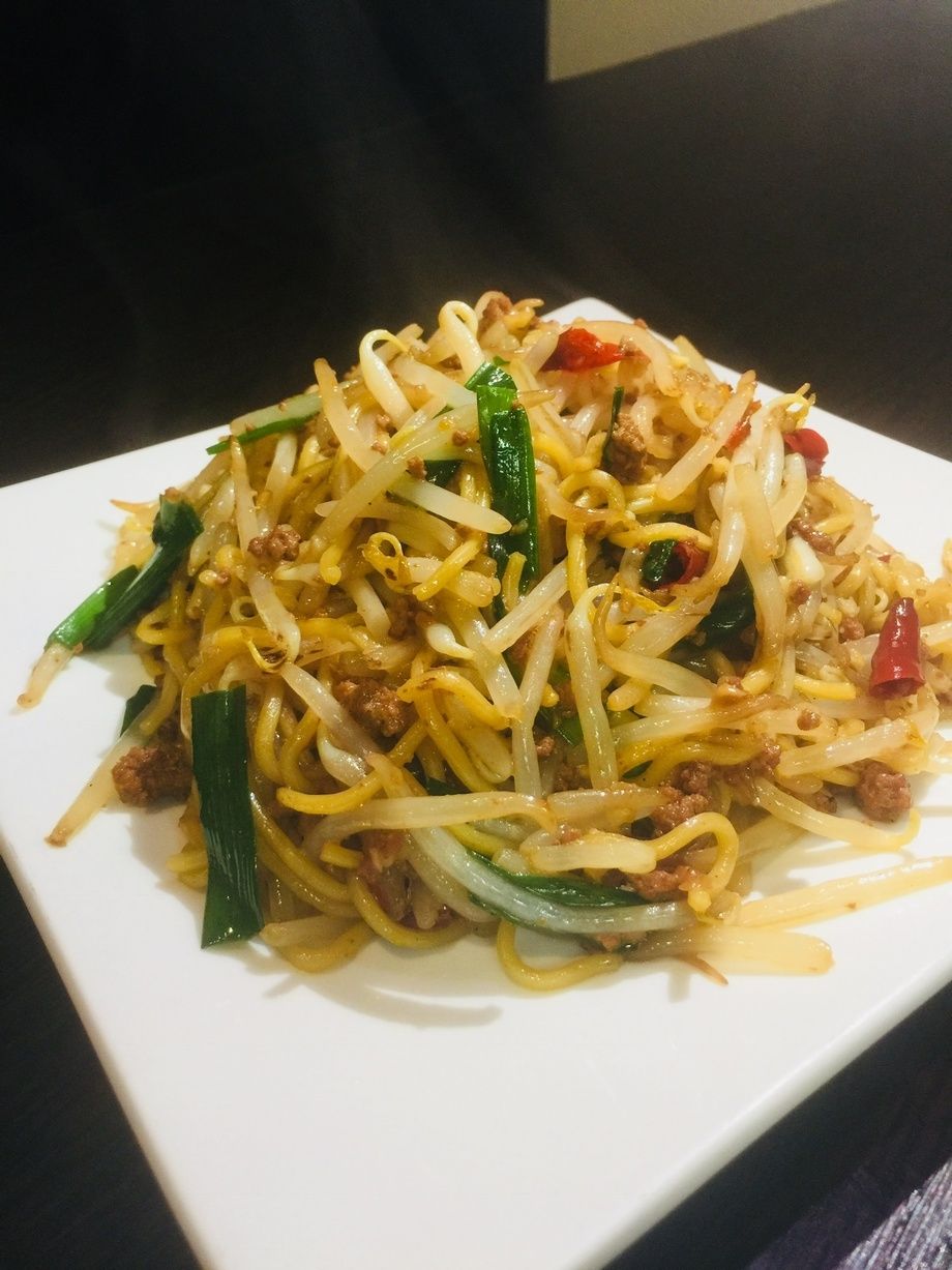 台湾焼きそば 700 中華食堂 わか チュウカショクドウ ワカ の写真 中華料理