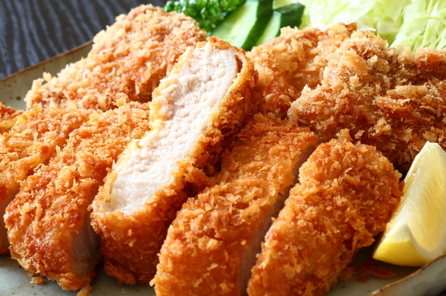 銀座で楽しめちゃうデカ盛りランチ8選 トンカツにチャーハン 食べ放題まで Favy ファビー