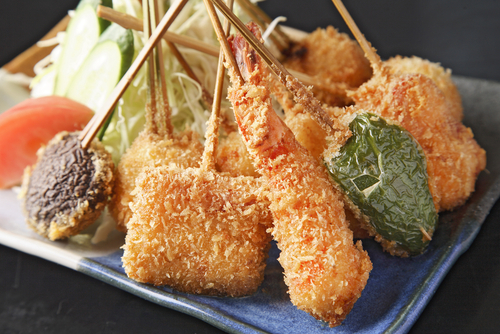 姫路 座敷席で寛げる串揚げ店5選 充実のおまかせコースに1串で3つ美味しいラッキー串も Favy ファビー