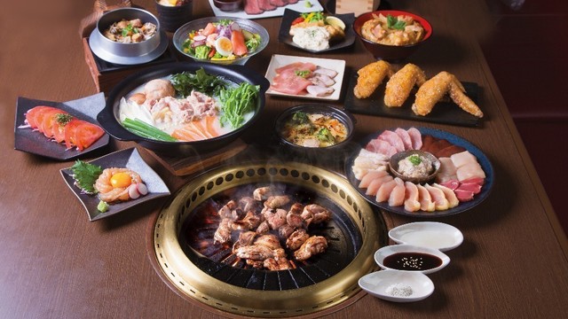 梅田 大阪で阿波尾鶏の食べ放題 3 480円で幸せの2時間を いちばん地鶏 がオープン Favy ファビー