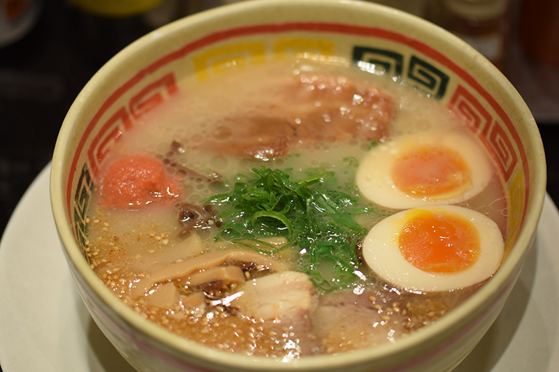 赤坂で絶対食べたいラーメン10選 のどぐろ出汁の贅沢スープに本場博多とんこつなど Favy ファビー