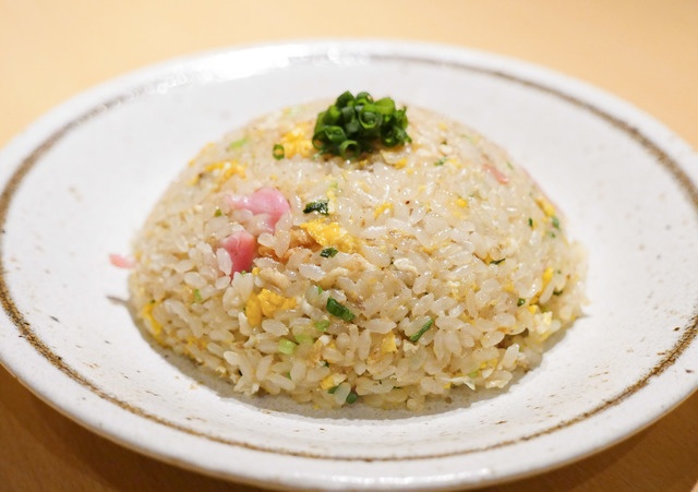 新橋 メニューは1品のみ 行列のできるチャーハン専門店 チャーハン王 Favy ファビー