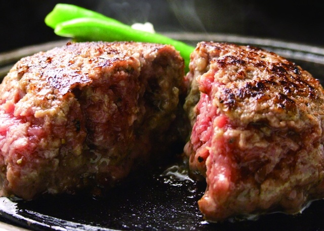六本木 ランチに肉を食べるならココ ガンブリヌス が とろけるハンバーグ の提供を開始 Favy ファビー 六本木 ランチに肉を食べるならココ ガンブリヌス が とろけるハンバーグ の提供を開始 Favy ファビー