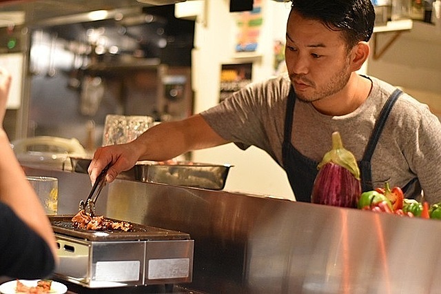 【渋谷】お肉を焼いてくれる焼肉店で飲み会を!コースなら会話に集中もOK『旨焼もぐり』