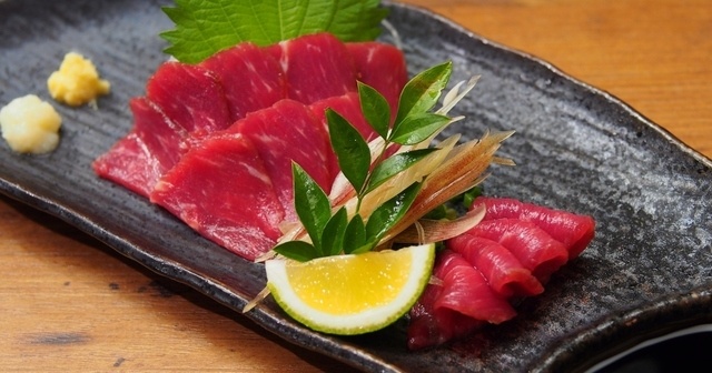 【6/30まで】馬刺し２人前以上注文で、肉の量が2倍に！『ビーフキッチンスタンド』