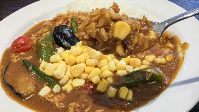 東京都内 毎日1杯無料でクラフトビールが飲めるカレーのうまい店まとめ Favy ファビー