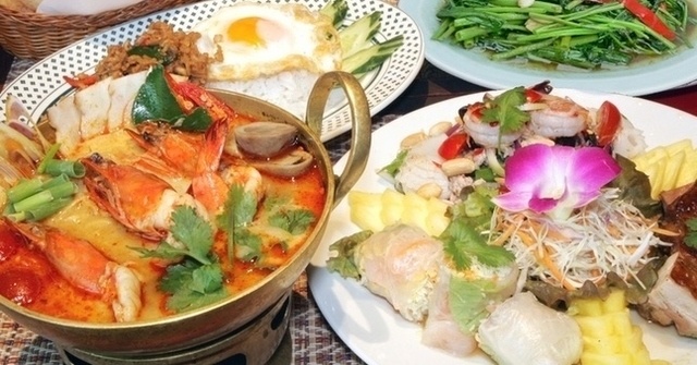 千歳烏山 タイ料理7品 飲み放題 2名 利用可能なコースが スマイルタイランド に登場 Favy ファビー