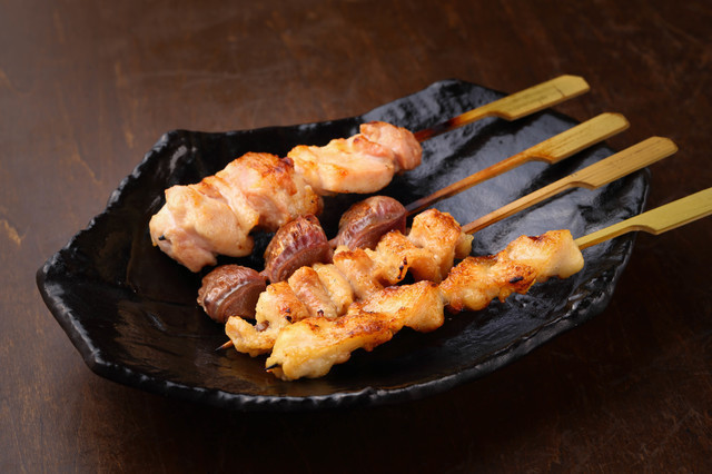 恵比寿 これが焼き鳥の底力 デートから接待まで使えちゃう 個室で焼き鳥が楽しめるお店3選 Favy ファビー