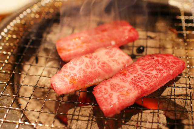 神戸三宮で焼肉食べ放題 三宮で焼肉を思う存分楽しむならここ4店 Favy ファビー