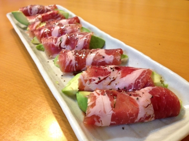 東京駅 駅近で生ハムを食す フレンチやイタリアンも 東京駅周辺の生ハムがおいしい店5選 Favy ファビー