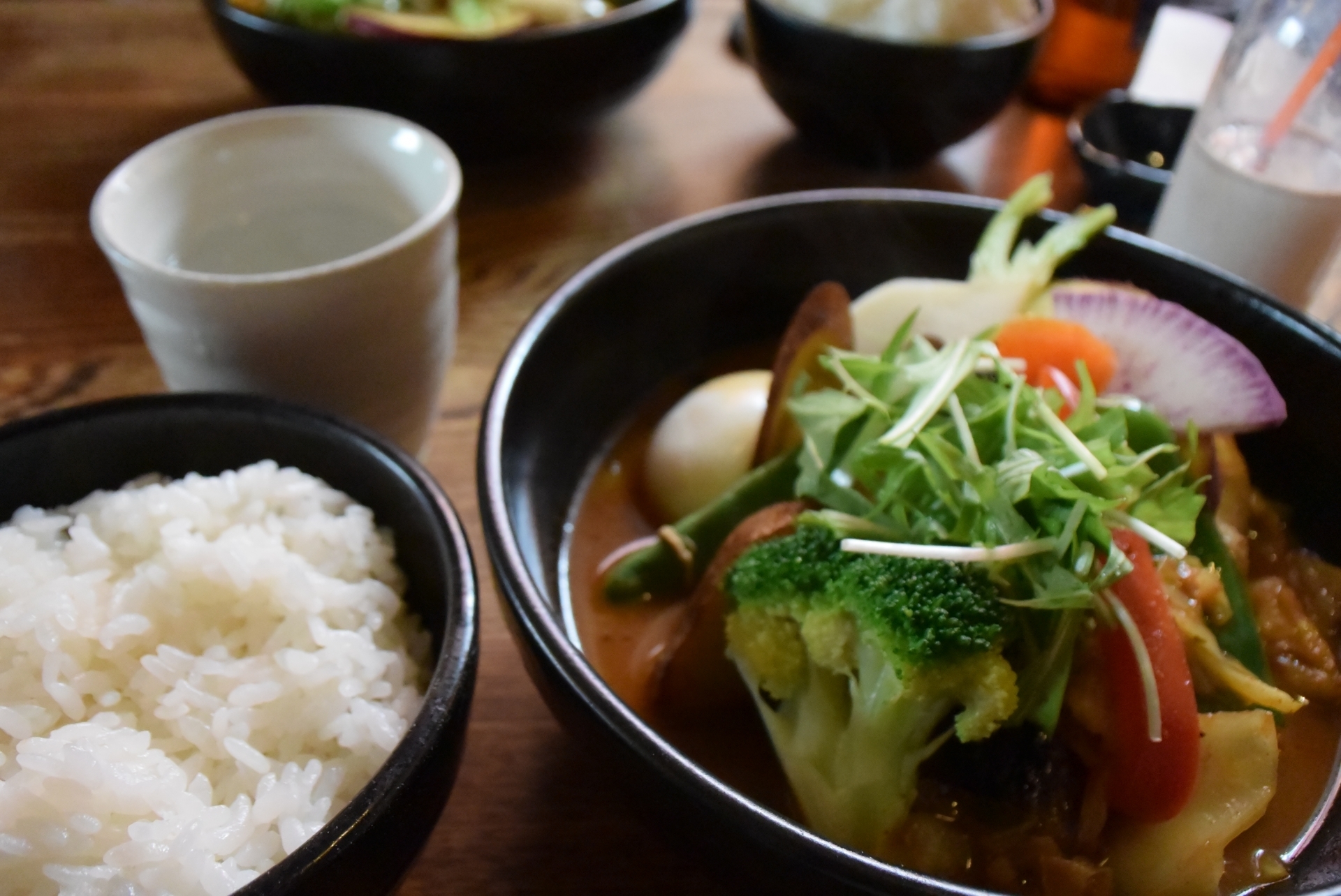 本格カレーが恋しくなったら 北千住で食べられるスープカレー3選 Favy ファビー