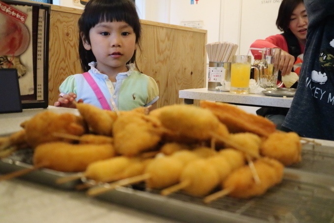 ちびっこじゃんけんやアイス無料も 子連れで楽しい 串カツ田中 に行ってみた Favy ファビー