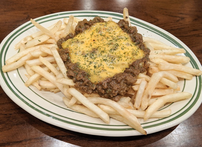 『タワーズカフェ』の「特製タワーズポテト」
