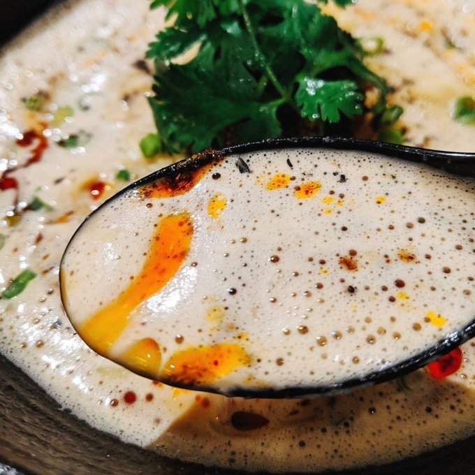 『麺や はぐれ雲』の「濃厚担々麺」