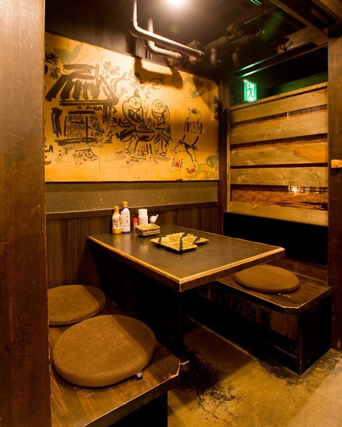 『川崎銀柳街のひもの屋』