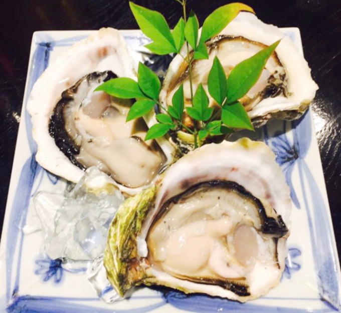 『漁火』の「岩牡蠣」