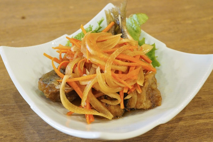 『焼き鳥しょうちゃん 池袋店』の「豆鯵の南蛮漬け」