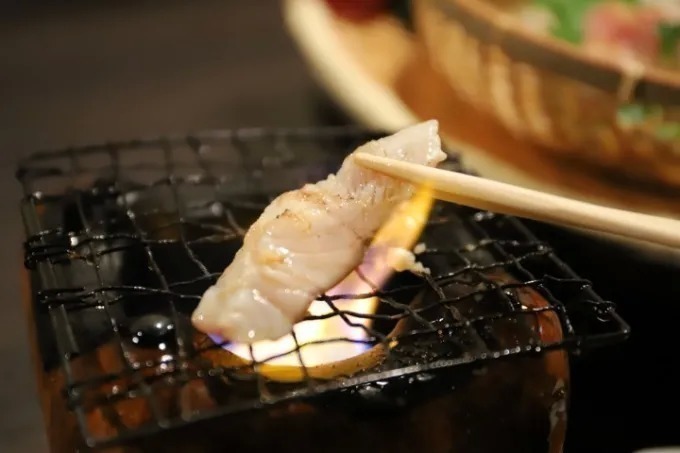 刺身の炙り