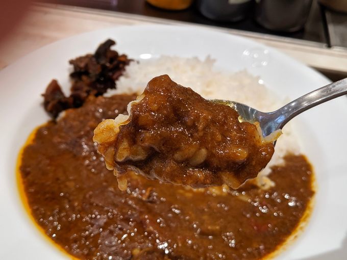創業ビーフカレーリフト