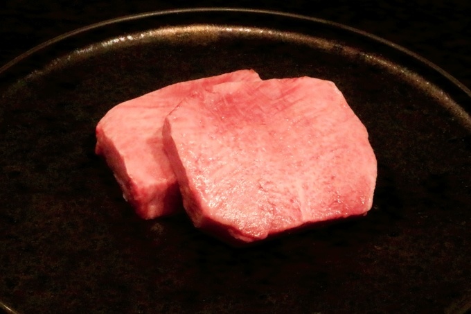 黒タン厚切り