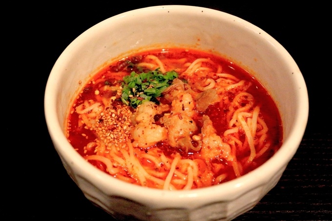 麻辣ホルモン麺