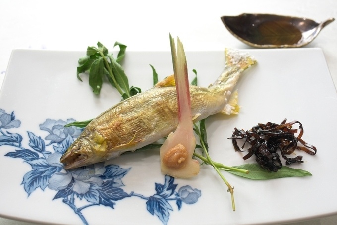 草庵魚料理鮎の塩焼き