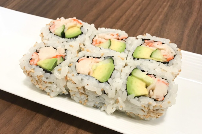 寿司カフェ太郎 三軒茶屋 カリフォルニアロール