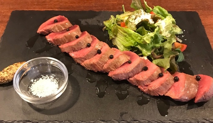 鹿肉のロースト