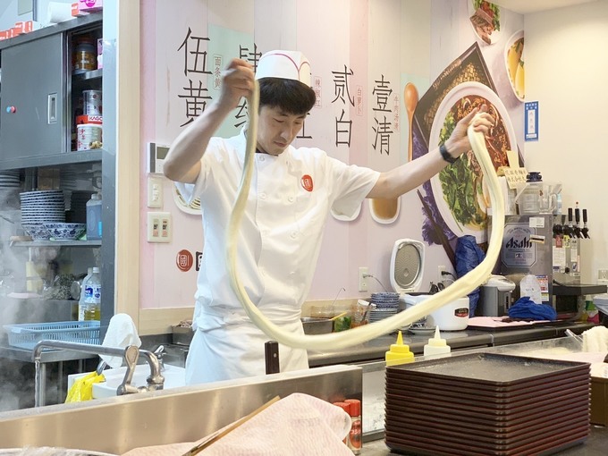 『中国蘭州牛肉ラーメン 国壱麺』
