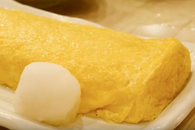 『大阪満マル』のだし巻き卵