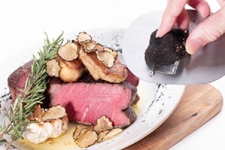tcc Steak & Seafood シャトーブリアンとフォアグラのポワレ トリュフ添え