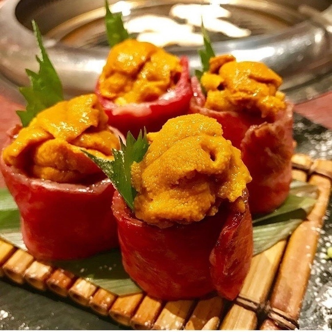 とびうしの雲丹肉巻き