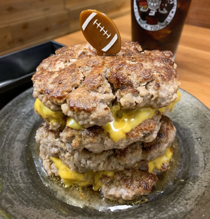 「ゴリゴリバーガーTAPROOM」ダブルカーボヘイター