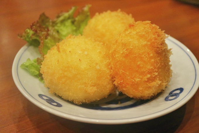 ドスコイ酒場ちゃんこ芝松 八雲店 名物かにクリームコロッケ