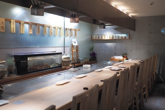 鉄板料理を提供する、心斎橋の『京風鉄板はせ川』