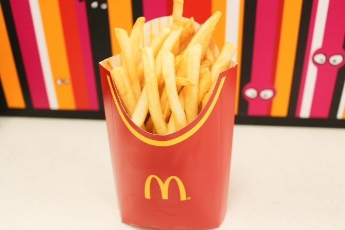 「マックフライポテト」