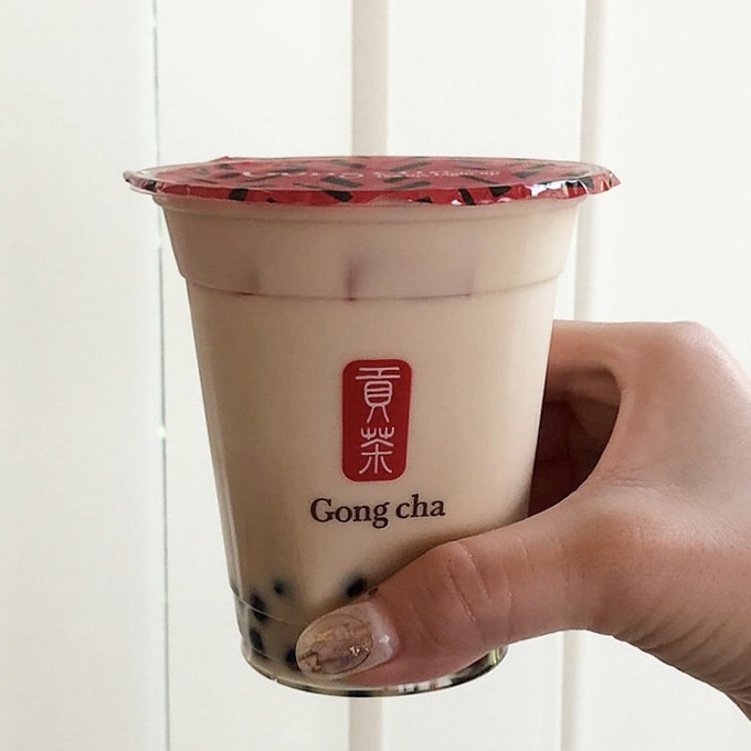 新宿タピオカ「Gong cha」のウーロンミルクティー+パール