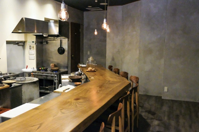牛込神楽坂「さいめ」の店内
