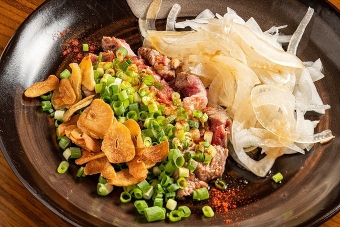 極上生ラム肉のたたき