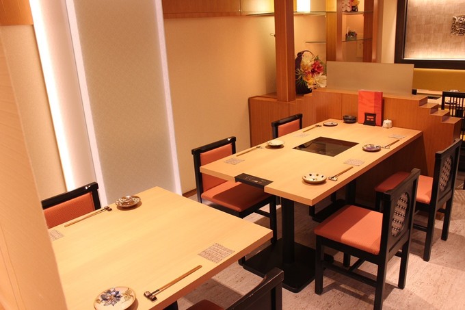 しゃぶ邸 よろこび 池袋店の内観