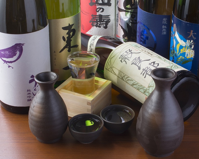渋谷宇田川町のひもの屋、日本酒