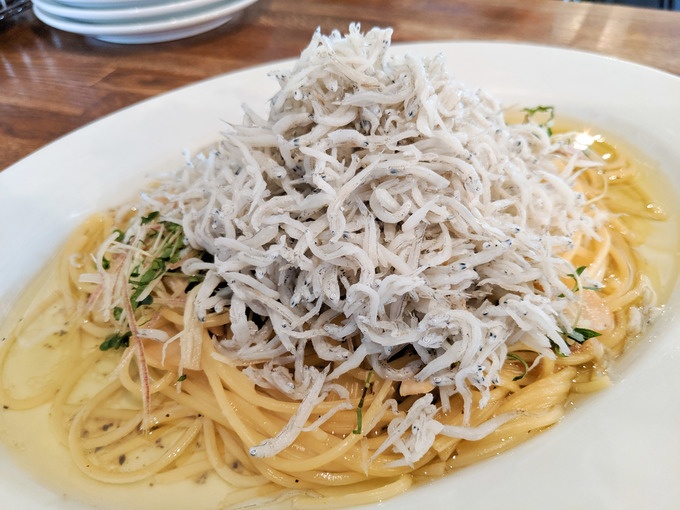 八十郎の「たっぷりしらすのペペロンチーノ」